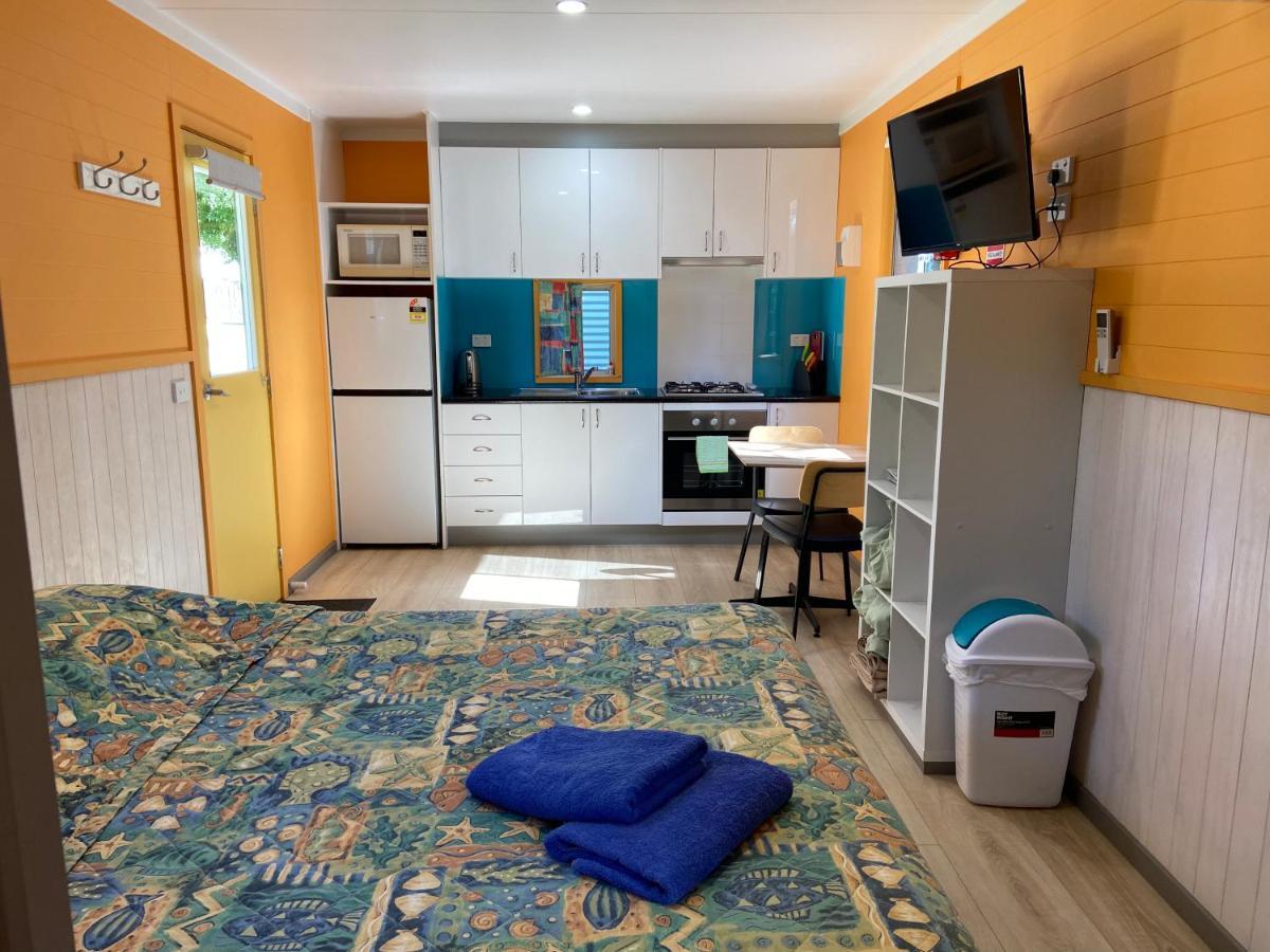 Beachcomber Caravan Park Mallacoota Exterior foto